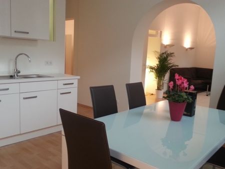 huesch-immobilien.de *** Für Altbauliebhaber nahe der Messe in Rüttenscheid*** - Photo 4