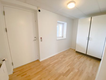 Rummelig 2-værelses lejlighed i Nørresundby - Foto 3