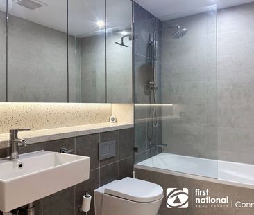 Luxury At Its Finest - Photo 3