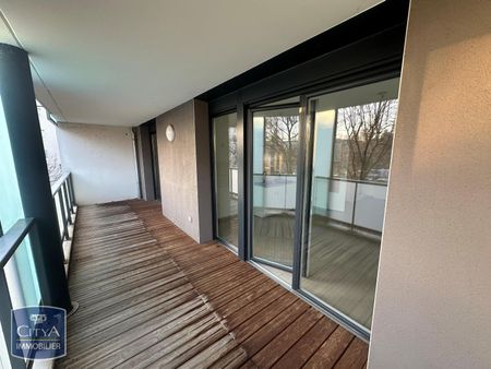 Location Appartement 3 pièces 75m² BOURG EN BRESSE 01000 - Photo 4