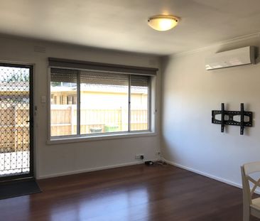 3/30 Kelsby Street, Reservoir VIC 3073 - Photo 3