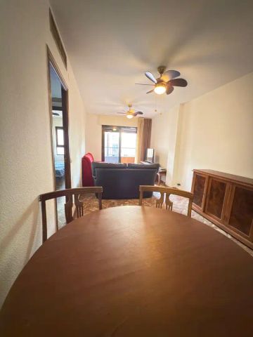 Apartamento de alquiler en Camino de Ronda, Rosaleda - Juventud - Foto 5