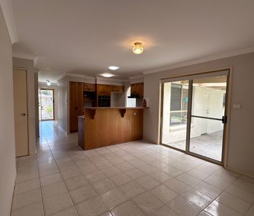 Easy-living - ^tick, Family home - ^tick, Location - ^tick - Photo 1