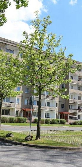 Albert-Schweitzer-Straße 5, 08529 Plauen - Photo 1