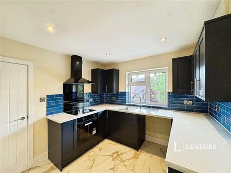 Meeanee Drive, Nantwich, Cheshire, CW5 - Photo 3