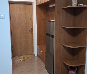Garsonieră mobilată, 33m² semidecomandată, zona P-ta Iancului-Avrig - Photo 4