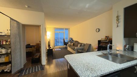 For Lease - 339 Rathburn Road Unit# 2108, Mississauga, Ontario - Photo 2