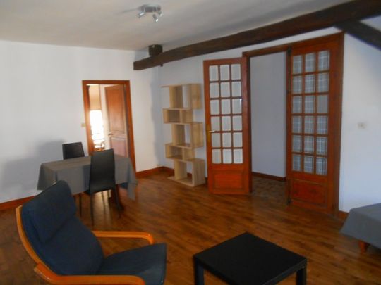 Location Appartement 2 pièces 55m² ISSOUDUN 36100 - Photo 1
