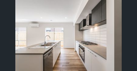 Spacious Family Living in the Heart of Armstrong Creek - Photo 4