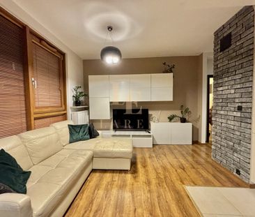 Klimatyzacja | Metro Trocka | Balkon | Ochrona - Zdjęcie 2