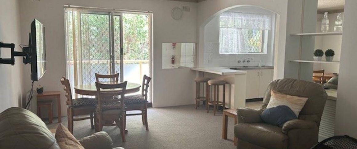 TWO BEDROOM UNIT – IDEAL FORSTER LOCATION - Photo 1