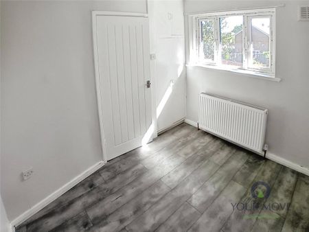 3 bedroom end of terrace house to rent - Photo 3