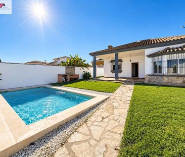 4 room luxury Detached House for rent in El Puerto de Santa María, ... - Photo 4