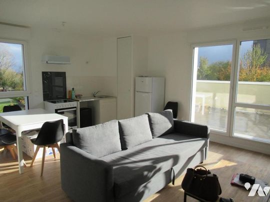 Appartement F2 Meublé avec terrasse - Photo 1