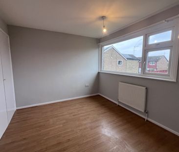 Eastfields - Photo 4