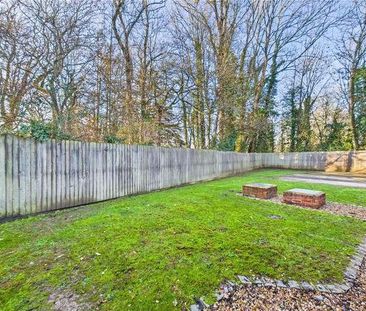 Beech Hill Road, Spencers Wood, Reading, Berkshire, RG7 - Photo 3