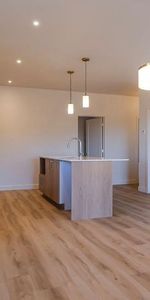 4 1/2 condo locatif neuf - Photo 3
