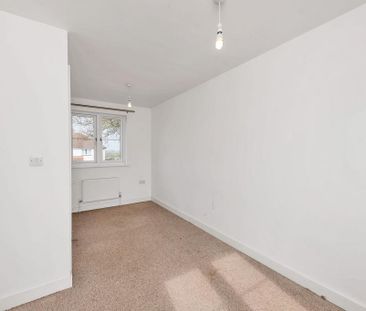 2 bedroom detached house to rent - Photo 3