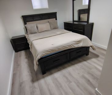 For Lease - 70 Orsett Street, Oakville, Ontario - Photo 6