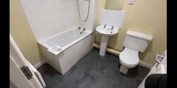 Studio to rent - Photo 3