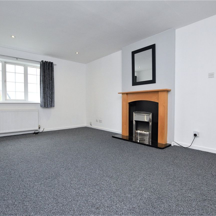 55, Upper Wortley Road, Leeds, West Yorkshire, LS12 4JN - Photo 1