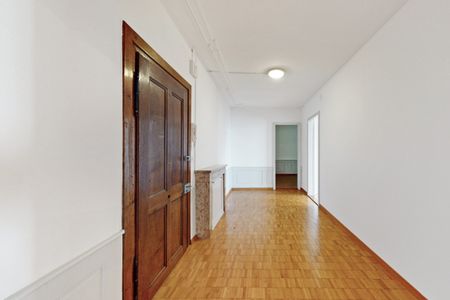 Wohnung mit Altbaucharme im Dorfzentrum von Attiswil! - Photo 2