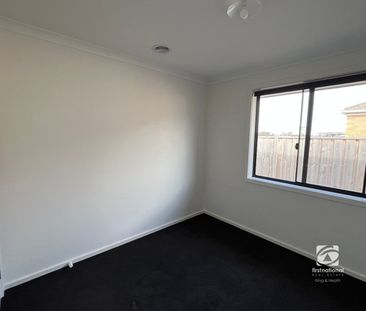 ESTABLISHED HIGH QUALITY HOME - Photo 6