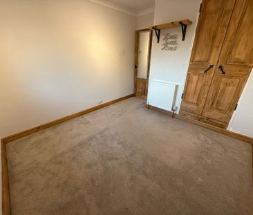 Montgomery Road, Gosport - Photo 5