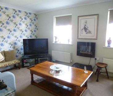 Clematis Way, WYMONDHAM - Photo 3