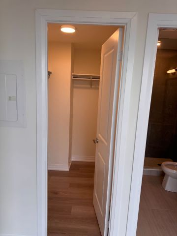 For Lease - 15 Watergarden Drive Unit# 1009, Mississauga, Ontario - Photo 3