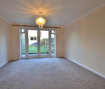 2 bedroom terraced house to rent - Photo 3