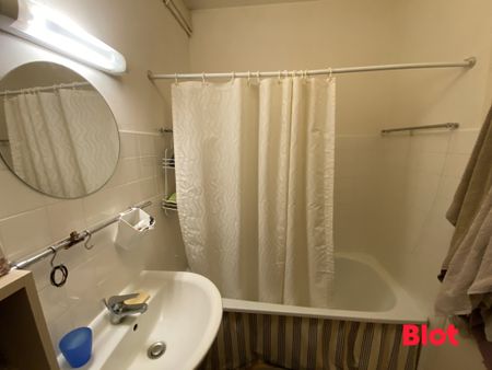 Location Appartement 1 pièce 27m² RENNES 35000 - Photo 4