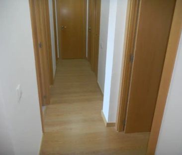 Piso de alquiler en Carrer Mossèn Ritort I Faus, 14, Nou Eixample Nord - Photo 2
