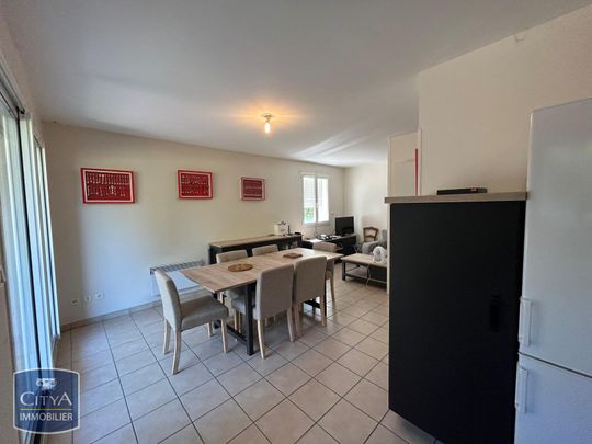 Location Appartement 2 pièces 44m² COULOUNIEIX CHAMIERS 24660 - Photo 1