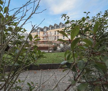 Location Appartement 2 pièces 47m² MONT ST AIGNAN 76130 - Photo 6