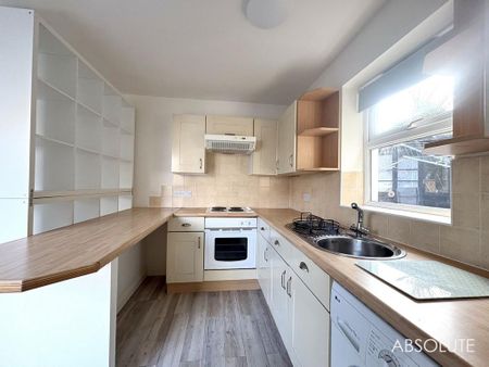 1 bedroom flat to rent - Photo 2