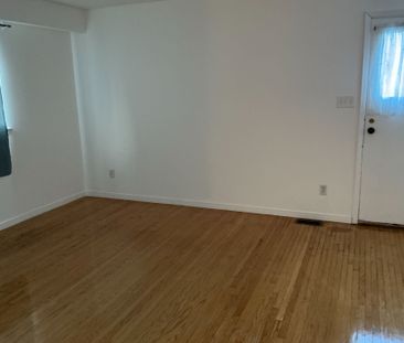 For Lease - 361 Linden Street Unit# 1, Oshawa, Ontario - Photo 1