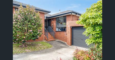 Modern 2-Bedroom Unit in Prime Belmont Location - Photo 5