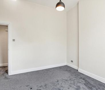 1 bedroom in London - Photo 1