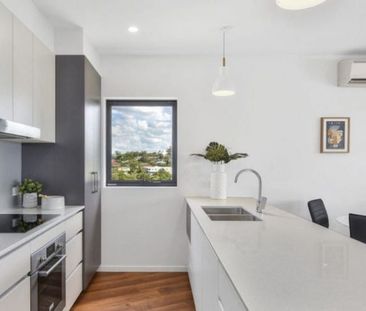 Convenient Alderley Living Just Minutes from the City - Photo 5