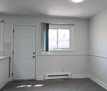 For Lease - 1430 Jalna Boulevard Unit# 1, London South, Ontario - Photo 1