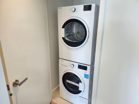 For Lease - 448 Burnhamthorpe Road Unit# 3901, Mississauga, Ontario - Photo 5