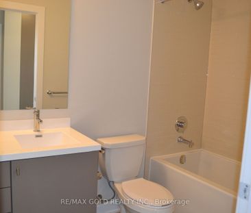 For Lease - 3200 William Coltson Avenue Unit# 323, Oakville, Ontario - Photo 6
