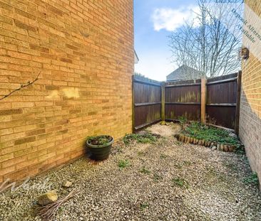 1 bedroom semi-detached house to rent - Photo 3