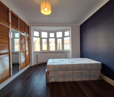 4 Bed Terraced House, Lordsmead Road, N17 - Photo 4