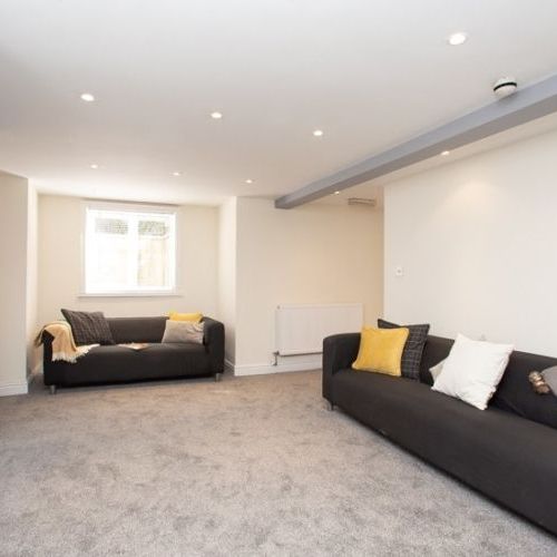 21 Headingley Mount, Headingley, Leeds, LS6 3EL - Photo 1