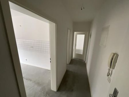 1-Zimmer-Wohnung in Essen Frohnhausen mit netter Küche - Photo 4