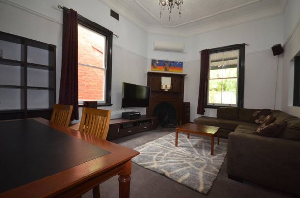 FULLY FURNISHED - UNAVAILABLE UNTIL JUNE 2019 - Photo 1