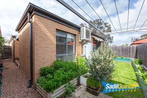 92 Tay Street, Watson ACT 2602 - House For Rent - $720 | Domain - Photo 1