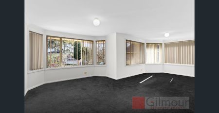 Beautiful 5-Bedroom Home - Photo 4